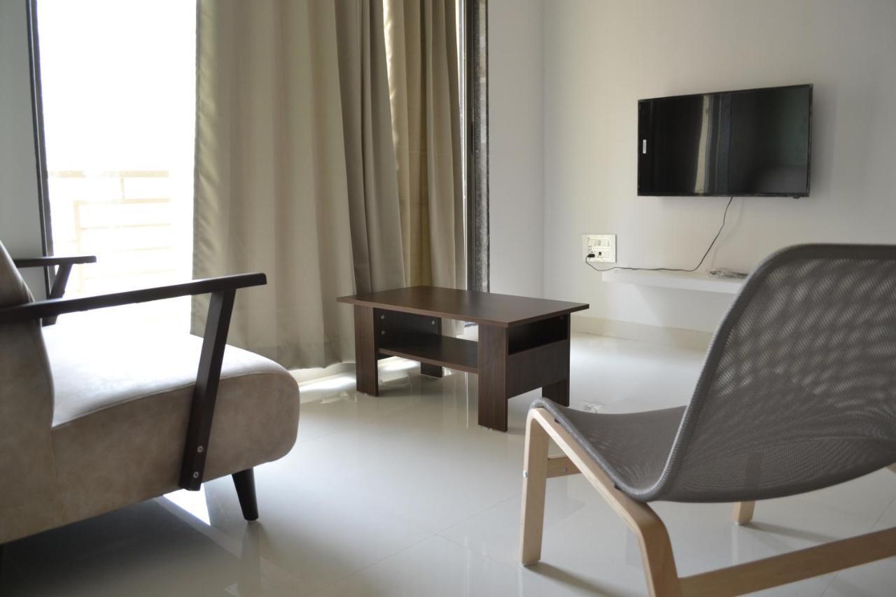 Covie Kharghar 200 Hostel Νάβι Μουμπάι Εξωτερικό φωτογραφία